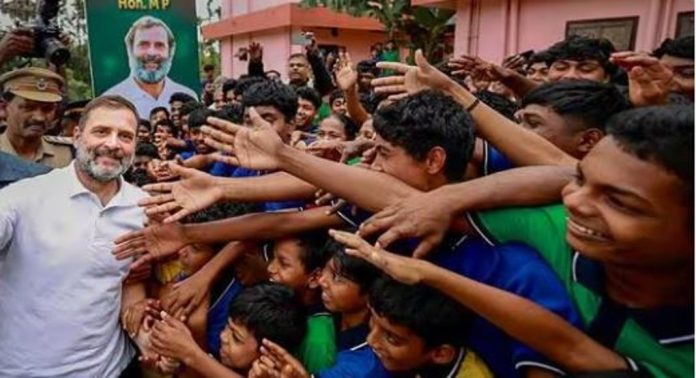 രാഹുലിന് വയനാട് ഒഴിയേണ്ടിവരും ; പകരം പ്രിയങ്ക മുതൽ ബൽറാം വരെ പരിഗണനയിൽ രാഹുലിന് വയനാട് ഒഴിയേണ്ടിവരും ; പകരം പ്രിയങ്ക മുതൽ ബൽറാം വരെ പരിഗണനയിൽ