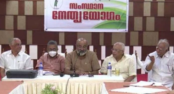 കേരളത്തിലെ രാഷ്ട്രീയ നിലപാട് തീരുമാനിക്കണം ; ജെഡിഎസ് നേതൃയോഗം ഇന്ന് ചേരും കേരളത്തിലെ രാഷ്ട്രീയ നിലപാട് തീരുമാനിക്കണം ; ജെഡിഎസ് നേതൃയോഗം ഇന്ന് ചേരും