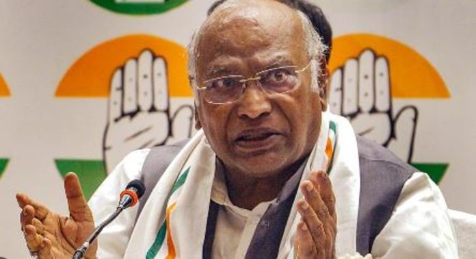 ഇനി എന്നാണ് നീറ്റ് റദ്ദാക്കുന്നത് ; രൂക്ഷ വിമർശനവുമായി കോൺഗ്രസ് ഇനി എന്നാണ് നീറ്റ് റദ്ദാക്കുന്നത് ; രൂക്ഷ വിമർശനവുമായി കോൺഗ്രസ്