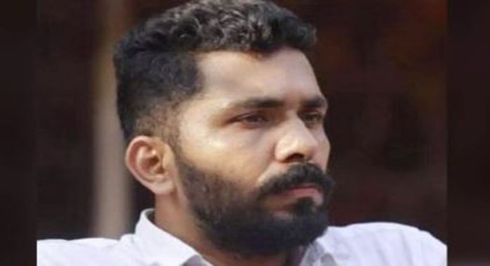 സിപിഎം പാർട്ടി നേതൃത്വത്തിന് ക്വട്ടേഷൻ സംഘങ്ങളുമായി ബന്ധം ; ഞെട്ടിപ്പിക്കുന്ന വെളിപ്പെടുത്തലുമായി മനു തോമസ് സിപിഎം പാർട്ടി നേതൃത്വത്തിന് ക്വട്ടേഷൻ സംഘങ്ങളുമായി ബന്ധം ; ഞെട്ടിപ്പിക്കുന്ന വെളിപ്പെടുത്തലുമായി മനു തോമസ്