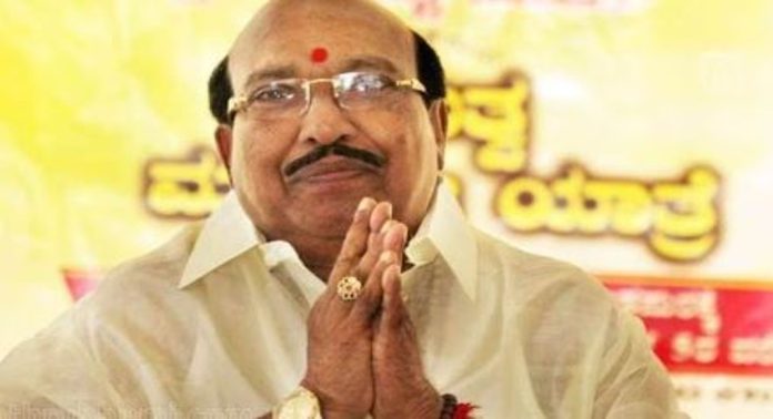 നിങ്ങൾ ഗുരുദർശനം തന്നെയാണോ പിന്തുടരുന്നത്? ; വെള്ളാപ്പള്ളിക്കെതിരെ വീണ്ടും രൂക്ഷ വിമർശനവുമായി സിപിഎം നിങ്ങൾ ഗുരുദർശനം തന്നെയാണോ പിന്തുടരുന്നത്? ; വെള്ളാപ്പള്ളിക്കെതിരെ വീണ്ടും രൂക്ഷ വിമർശനവുമായി സിപിഎം