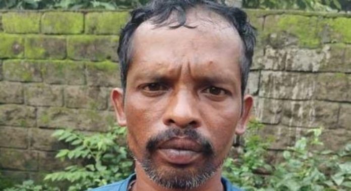 അഞ്ചരക്കിലോ കഞ്ചാവുമായി അന്യസംസ്ഥാന തൊഴിലാളി പിടിയിൽ അഞ്ചരക്കിലോ കഞ്ചാവുമായി അന്യസംസ്ഥാന തൊഴിലാളി പിടിയിൽ
