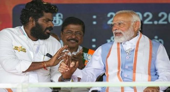 തമിഴ്നാട് ബിജെപി അധ്യക്ഷൻ കെ. അണ്ണാമലൈ മന്ത്രിയാകുമെന്ന് സൂചനകൾ തമിഴ്നാട് ബിജെപി അധ്യക്ഷൻ കെ. അണ്ണാമലൈ മന്ത്രിയാകുമെന്ന് സൂചനകൾ