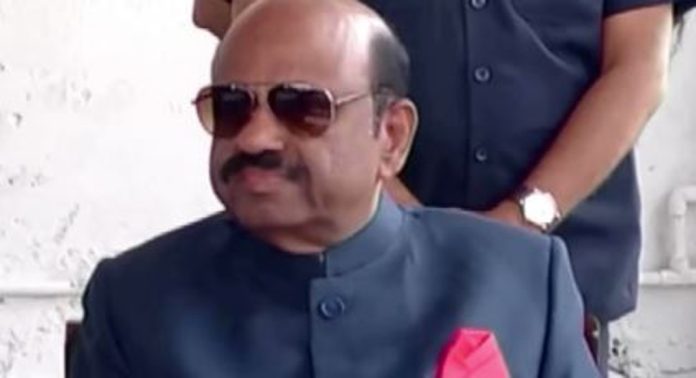 മുഖ്യമന്ത്രി മമത ബാനർജിക്കെതിരെ അപകീർത്തി കേസ് നൽകി ഗവർണർ ആനന്ദ ബോസ് മുഖ്യമന്ത്രി മമത ബാനർജിക്കെതിരെ അപകീർത്തി കേസ് നൽകി ഗവർണർ ആനന്ദ ബോസ്