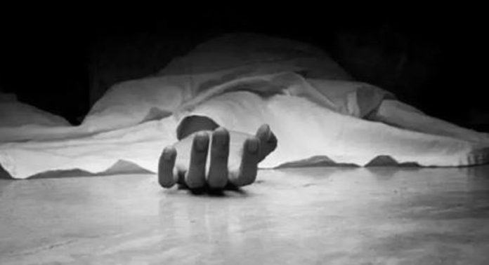 സ്കൂട്ടറും ബസും കൂട്ടിയിടിച്ച് അപകടം ; യുവതി മരിച്ചു സ്കൂട്ടറും ബസും കൂട്ടിയിടിച്ച് അപകടം ; യുവതി മരിച്ചു