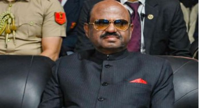 രാജ്ഭവനിൽ നിന്നും ഉടൻ ഒഴിയണം ; കൊൽക്കത്ത പോലീസിനോട് ബംഗാൾ ഗവർണർ രാജ്ഭവനിൽ നിന്നും ഉടൻ ഒഴിയണം ; കൊൽക്കത്ത പോലീസിനോട് ബംഗാൾ ഗവർണർ