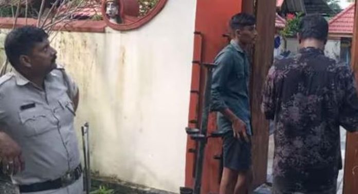 ആലപ്പുഴയിൽ ക്ഷേത്രത്തിലും വ്യാപാര സ്ഥാപനങ്ങളിലും മോഷണം ആലപ്പുഴയിൽ ക്ഷേത്രത്തിലും വ്യാപാര സ്ഥാപനങ്ങളിലും മോഷണം