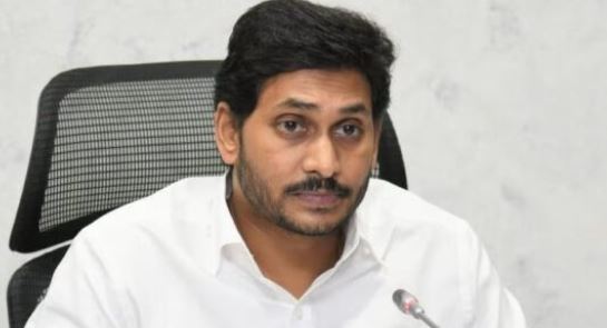ജഗൻ മോഹൻ റെഡ്ഡിക്കു വേണ്ടി കൊട്ടിയടച്ച റോഡ് അഞ്ച് വർഷത്തിന് ശേഷം വീണ്ടും പൊതുജനങ്ങൾക്ക് തുറന്നുകൊടുത്തു ജഗൻ മോഹൻ റെഡ്ഡിക്കു വേണ്ടി കൊട്ടിയടച്ച റോഡ് അഞ്ച് വർഷത്തിന് ശേഷം വീണ്ടും പൊതുജനങ്ങൾക്ക് തുറന്നുകൊടുത്തു