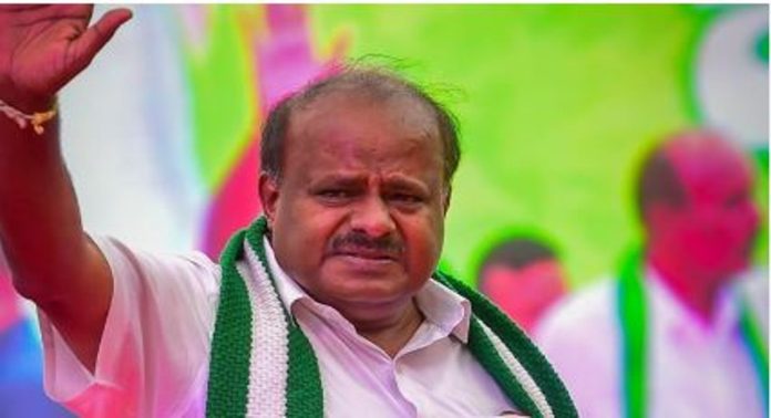 കുമാരസ്വാമി കേന്ദ്രമന്ത്രിസഭയിൽ ; പിന്നാലെ വീണ്ടും വെട്ടിലായി കേരള ജെ.ഡി.എസ് കുമാരസ്വാമി കേന്ദ്രമന്ത്രിസഭയിൽ ; പിന്നാലെ വീണ്ടും വെട്ടിലായി കേരള ജെ.ഡി.എസ്