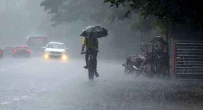 സംസ്ഥാനത്ത് വടക്കൻ ജില്ലകളിൽ മഴ ശക്തമാകും ; മുന്നറിയിപ്പ് സംസ്ഥാനത്ത് വടക്കൻ ജില്ലകളിൽ മഴ ശക്തമാകും ; മുന്നറിയിപ്പ്