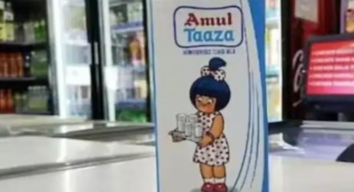 പാല്വില വർധിപ്പിച്ച് അമൂല് ; ലിറ്ററിന് രണ്ട് രൂപ വീതം കൂട്ടി പാല്വില വർധിപ്പിച്ച് അമൂല് ; ലിറ്ററിന് രണ്ട് രൂപ വീതം കൂട്ടി