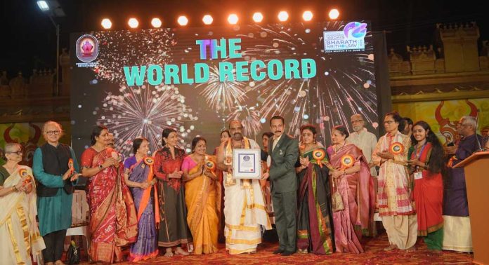 ദേവസ്ഥാനം ശതദിന നൃത്തോത്സവത്തിന് ലോക റെക്കോർഡ് നേട്ടം ദേവസ്ഥാനം ശതദിന നൃത്തോത്സവത്തിന് ലോക റെക്കോർഡ് നേട്ടം