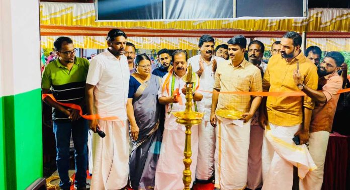 അർഹരായ വിദ്യാർത്ഥികൾക്ക് തുടർപഠനത്തിന് ആവശ്യമായ സീറ്റുകൾ ഉറപ്പാക്കുക : രമേശ് ചെന്നിത്തല അർഹരായ വിദ്യാർത്ഥികൾക്ക് തുടർപഠനത്തിന് ആവശ്യമായ സീറ്റുകൾ ഉറപ്പാക്കുക : രമേശ് ചെന്നിത്തല