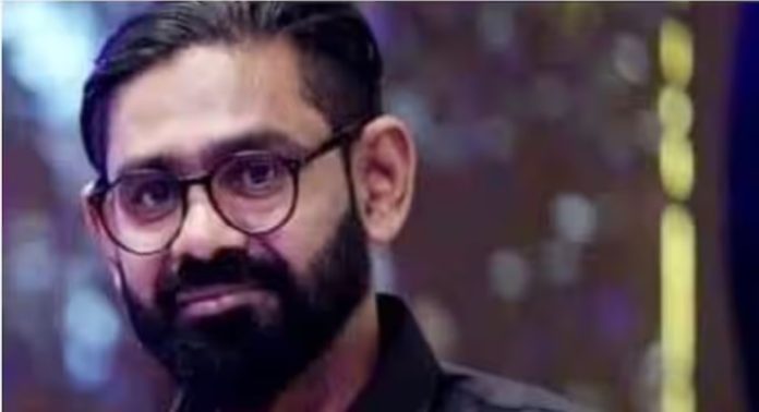 ദേശീയപാതയ്ക്ക് വേണ്ടിയെടുത്ത കലുങ്കിന് സമീപത്തെ വെള്ളക്കെട്ടിൽ വീണു ; ബൈക്ക് യാത്രികൻ മരിച്ചു ദേശീയപാതയ്ക്ക് വേണ്ടിയെടുത്ത കലുങ്കിന് സമീപത്തെ വെള്ളക്കെട്ടിൽ വീണു ; ബൈക്ക് യാത്രികൻ മരിച്ചു