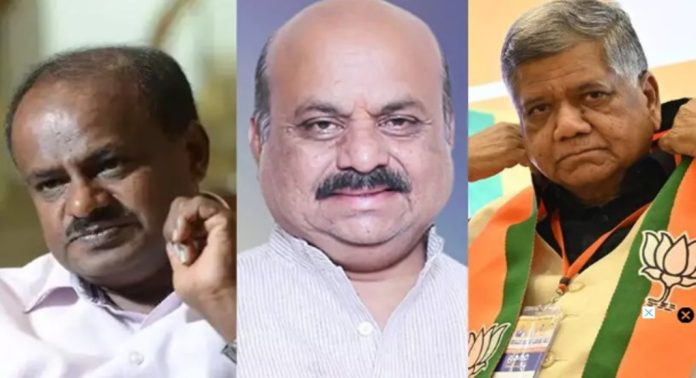 കർണാടകയിൽ മൂന്ന് മുൻ മുഖ്യമന്ത്രിമാരും മുന്നിൽ കർണാടകയിൽ മൂന്ന് മുൻ മുഖ്യമന്ത്രിമാരും മുന്നിൽ