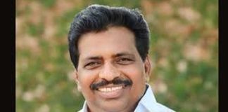 കേരളത്തിലേക്കുള്ള വിമാന സർവീസുകൾ വർധിപ്പിക്കണമെന്നും അമിത ടിക്കറ്റ് നിരക്ക് നിയന്ത്രിക്കണമെന്നും ആവശ്യപ്പെട്ട് കേന്ദ്ര സിവിൽ ഏവിയേഷൻ മന്ത്രിക്ക് നിവേദനം നൽകി കൊടിക്കുന്നിൽ സുരേഷ് എംപി