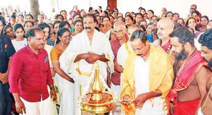 കാട്ടൂർ പുതിയവീട്ടിൽ ഹനുമദ് ക്ഷേത്രത്തിൽ ഹനുമദ്ചാലീസജപയജ്ഞവും ആഞ്ജനേയഹോമവും നടന്നു കാട്ടൂർ പുതിയവീട്ടിൽ ഹനുമദ് ക്ഷേത്രത്തിൽ ഹനുമദ്ചാലീസജപയജ്ഞവും ആഞ്ജനേയഹോമവും നടന്നു