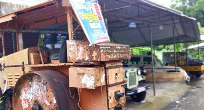 പരിമിതികൾക്കിടയിൽ വീര്പ്പുമുട്ടി മല്ലപ്പള്ളി സിവിൽ സ്റ്റേഷൻ പരിമിതികൾക്കിടയിൽ വീര്പ്പുമുട്ടി മല്ലപ്പള്ളി സിവിൽ സ്റ്റേഷൻ
