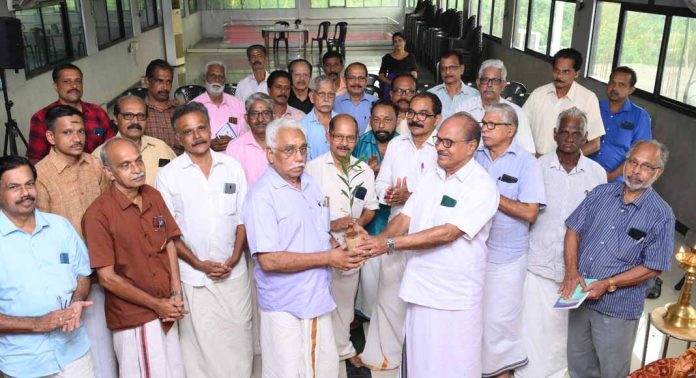 മല്ലപ്പള്ളി താലൂക്ക് എൻ.എസ്.എസ് യൂണിയൻ വൃക്ഷത്തൈ വിതരണം നടത്തി മല്ലപ്പള്ളി താലൂക്ക് എൻ.എസ്.എസ് യൂണിയൻ വൃക്ഷത്തൈ വിതരണം നടത്തി