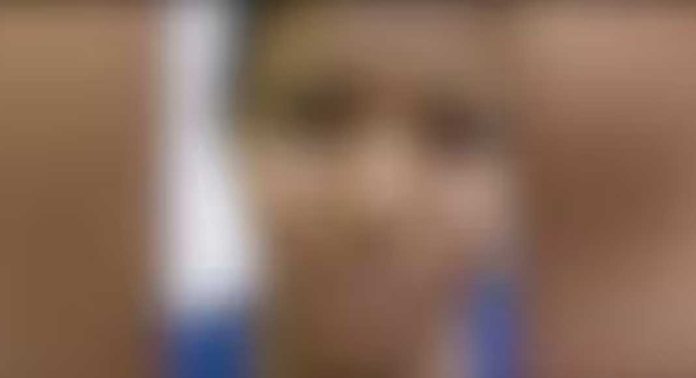 പന്തീരാങ്കാവ് പീഡനം : വീട്ടുകാര് വധിക്കുമെന്ന് ഭീഷണി മുഴക്കി ; സ്വന്തം കുടുംബത്തിനെതിരെ ആരോപണവുമായി യുവതി പന്തീരാങ്കാവ് പീഡനം : വീട്ടുകാര് വധിക്കുമെന്ന് ഭീഷണി മുഴക്കി ; സ്വന്തം കുടുംബത്തിനെതിരെ ആരോപണവുമായി യുവതി