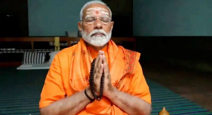 വിവേകാനന്ദപ്പാറയിലെ 45 മണിക്കൂർ ധ്യാനം ഇന്ന് അവസാനിക്കും ; മോദി വാരാണസിയിലേക്ക് തിരിക്കും വിവേകാനന്ദപ്പാറയിലെ 45 മണിക്കൂർ ധ്യാനം ഇന്ന് അവസാനിക്കും ; മോദി വാരാണസിയിലേക്ക് തിരിക്കും