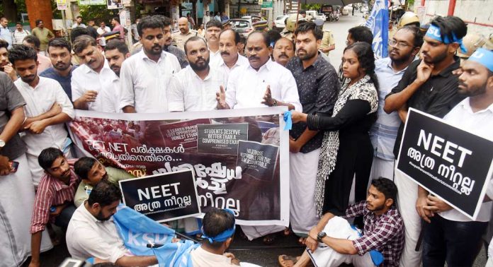രാജ്യത്തെ വിദ്യാഭ്യാസ മേഖലയെ കച്ചവടം ചെയ്തു മോദി സർക്കാർ : സതീഷ് കൊച്ചുപറമ്പിൽ രാജ്യത്തെ വിദ്യാഭ്യാസ മേഖലയെ കച്ചവടം ചെയ്തു മോദി സർക്കാർ : സതീഷ് കൊച്ചുപറമ്പിൽ