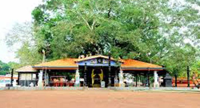 പടനിലം പരബ്രഹ്മക്ഷേത്രത്തിലെ ഗണപതിക്ഷേത്ര പ്രതിഷ്ഠാവാർഷികം വെള്ളി, ശനി ദിവസങ്ങളിൽ പടനിലം പരബ്രഹ്മക്ഷേത്രത്തിലെ ഗണപതിക്ഷേത്ര പ്രതിഷ്ഠാവാർഷികം വെള്ളി, ശനി ദിവസങ്ങളിൽ