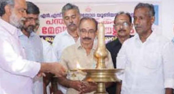 എൻ.എസ്.എസ്. പന്തളം തെക്കേക്കര മേഖലാ സമ്മേളനം നടന്നു എൻ.എസ്.എസ്. പന്തളം തെക്കേക്കര മേഖലാ സമ്മേളനം നടന്നു