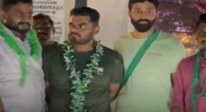 പ്ലസ് വൺ സീറ്റ് പ്രതിഷേധം : പി കെ നവാസടക്കം 12 എംഎസ്എഫ് പ്രവർത്തകർക്ക് ജാമ്യം പ്ലസ് വൺ സീറ്റ് പ്രതിഷേധം : പി കെ നവാസടക്കം 12 എംഎസ്എഫ് പ്രവർത്തകർക്ക് ജാമ്യം
