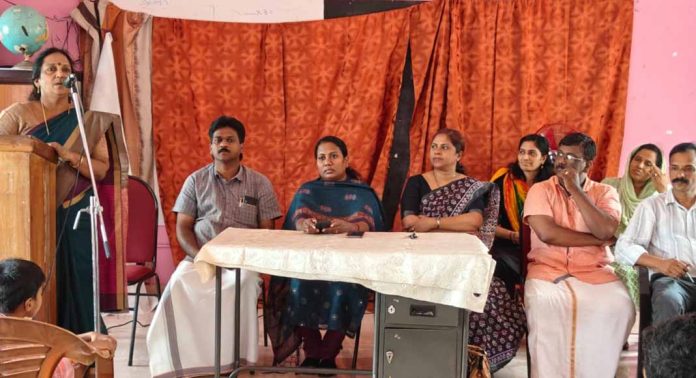 റാന്നി ബി.ആർ.സിയില് ഓട്ടിസം സെൻ്റർ കുടുബ സംഗമം നടത്തി റാന്നി ബി.ആർ.സിയില് ഓട്ടിസം സെൻ്റർ കുടുബ സംഗമം നടത്തി