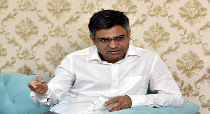 ‘എത്ര കാലം ജയിലിൽ കഴിഞ്ഞാലും കെജ്രിവാൾ തന്നെ മുഖ്യമന്ത്രി’; എഎപി ജനറൽ സെക്രട്ടറി സന്ദീപ് പഥക് ‘എത്ര കാലം ജയിലിൽ കഴിഞ്ഞാലും കെജ്രിവാൾ തന്നെ മുഖ്യമന്ത്രി’; എഎപി ജനറൽ സെക്രട്ടറി സന്ദീപ് പഥക്