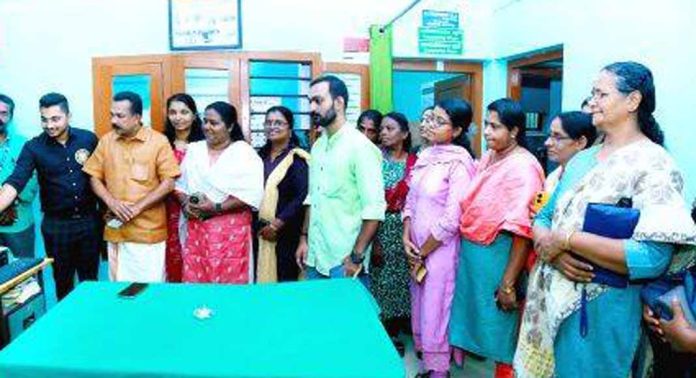 കവിയൂരിൽ മാതൃവന്ദന സൂതിക പരിചര്യ പദ്ധതിക്ക് തുടക്കമായി കവിയൂരിൽ മാതൃവന്ദന സൂതിക പരിചര്യ പദ്ധതിക്ക് തുടക്കമായി