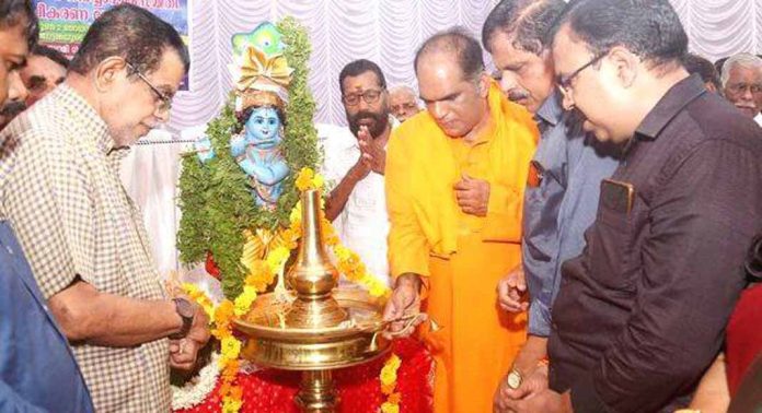 ചമ്മനാട് ഭഗവതി ക്ഷേത്രത്തിലെ ഭാഗവത മഹാസത്രത്തിന്റെ സ്വാഗത സംഘവും സബ് കമ്മിറ്റികളും രൂപീകരിച്ചു ചമ്മനാട് ഭഗവതി ക്ഷേത്രത്തിലെ ഭാഗവത മഹാസത്രത്തിന്റെ സ്വാഗത സംഘവും സബ് കമ്മിറ്റികളും രൂപീകരിച്ചു