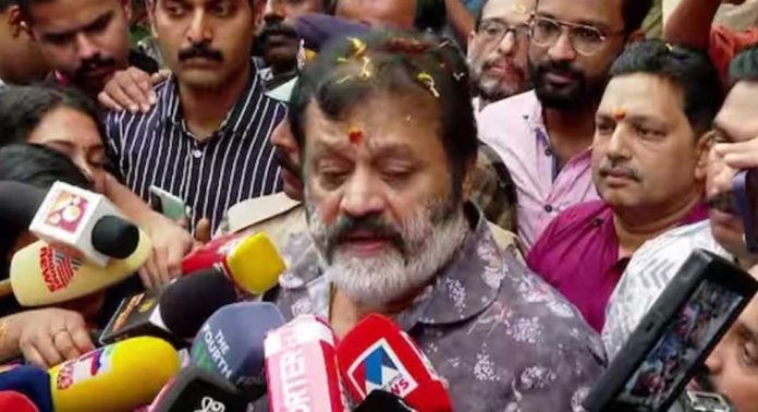 വിഴിഞ്ഞം പദ്ധതിയ്ക്കായി കൂടുതല് നിക്ഷേപം കേന്ദ്രത്തോട് ആവശ്യപ്പെടും : വിഴിഞ്ഞം സന്ദര്ശിച്ച് മന്ത്രി സുരേഷ് ഗോപി വിഴിഞ്ഞം പദ്ധതിയ്ക്കായി കൂടുതല് നിക്ഷേപം കേന്ദ്രത്തോട് ആവശ്യപ്പെടും : വിഴിഞ്ഞം സന്ദര്ശിച്ച് മന്ത്രി സുരേഷ് ഗോപി