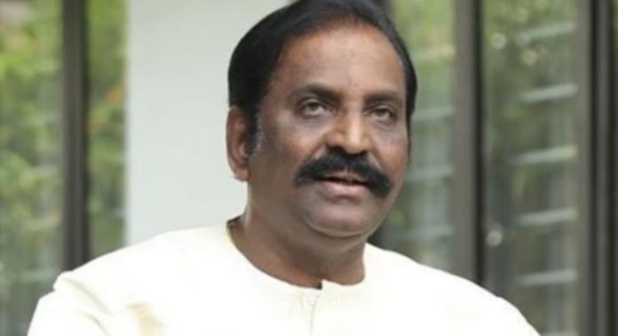 ‘എന്റെ കവിതകളിലെ വരികൾ സിനിമാപ്പേരാക്കാറുണ്ട് ; ആരോടും കോപ്പിറൈറ്റ് ചോദിക്കാറില്ല’ : ഇളയരാജയ്ക്കെതിരെ വൈരമുത്തു ‘എന്റെ കവിതകളിലെ വരികൾ സിനിമാപ്പേരാക്കാറുണ്ട് ; ആരോടും കോപ്പിറൈറ്റ് ചോദിക്കാറില്ല’ : ഇളയരാജയ്ക്കെതിരെ വൈരമുത്തു