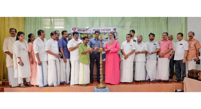 മനുഷത്വം വീണ്ടെടുക്കുകയാണ് വിദ്യാഭ്യാസത്തിൻ്റെ ലക്ഷ്യം : പ്രമോദ് നാരായൺ എം.എൽ.എ മനുഷത്വം വീണ്ടെടുക്കുകയാണ് വിദ്യാഭ്യാസത്തിൻ്റെ ലക്ഷ്യം : പ്രമോദ് നാരായൺ എം.എൽ.എ