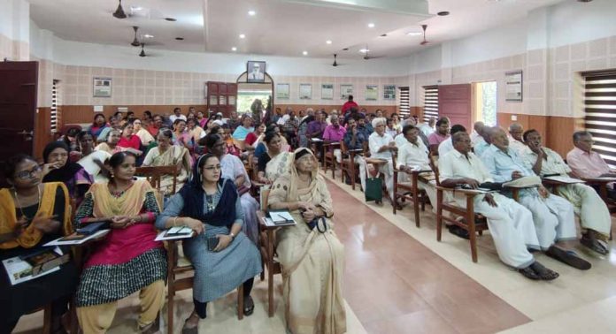 മിത്രനികേതൻ കൃഷി വിജ്ഞാന കേന്ദ്രത്തിൽ സുവർണ്ണ സമൃദ്ധി ആഘോഷം സംഘടിപ്പിച്ചു മിത്രനികേതൻ കൃഷി വിജ്ഞാന കേന്ദ്രത്തിൽ സുവർണ്ണ സമൃദ്ധി ആഘോഷം സംഘടിപ്പിച്ചു