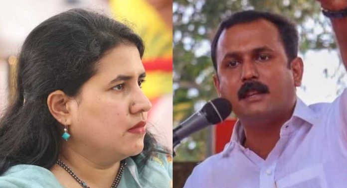 അബുദാബിയിലെ ബാങ്കിൽ വീണയുടെ അക്കൗണ്ടിൽ പണമെത്തി : ആരോപണം ആവര്ത്തിച്ച് ഷോൺ ജോര്ജ്ജ് അബുദാബിയിലെ ബാങ്കിൽ വീണയുടെ അക്കൗണ്ടിൽ പണമെത്തി : ആരോപണം ആവര്ത്തിച്ച് ഷോൺ ജോര്ജ്ജ്