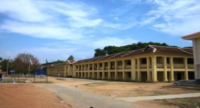 വോട്ടെണ്ണലിനായി പാലക്കാട് സജ്ജം ; വിക്ടോറിയ കോളേജിലാണ് വോട്ടെണ്ണൽ വോട്ടെണ്ണലിനായി പാലക്കാട് സജ്ജം ; വിക്ടോറിയ കോളേജിലാണ് വോട്ടെണ്ണൽ
