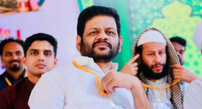 പാലക്കാട് ഇടത് കോട്ടകൾ തകർത്ത് യുഡിഎഫ് ഏഴ് സീറ്റുകൾ പിടിക്കുമെന്ന് വി കെ ശ്രീകണ്ഠൻ എംപി പാലക്കാട് ഇടത് കോട്ടകൾ തകർത്ത് യുഡിഎഫ് ഏഴ് സീറ്റുകൾ പിടിക്കുമെന്ന് വി കെ ശ്രീകണ്ഠൻ എംപി