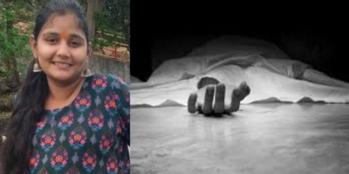 റീല്സ് എടുക്കുന്നതിനിടെ കാര് മറിഞ്ഞ് യുവതിക്ക് ദാരുണാന്ത്യം റീല്സ് എടുക്കുന്നതിനിടെ കാര് മറിഞ്ഞ് യുവതിക്ക് ദാരുണാന്ത്യം