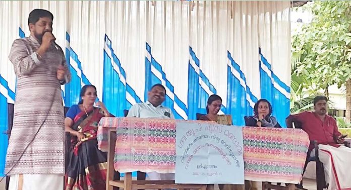 മങ്ങാരം ഗവ. യു.പി.സ്കൂളിലെ വായന മാസാചരണത്തിൻ്റെ ഉത്ഘാടനം നടത്തി മങ്ങാരം ഗവ. യു.പി.സ്കൂളിലെ വായന മാസാചരണത്തിൻ്റെ ഉത്ഘാടനം നടത്തി