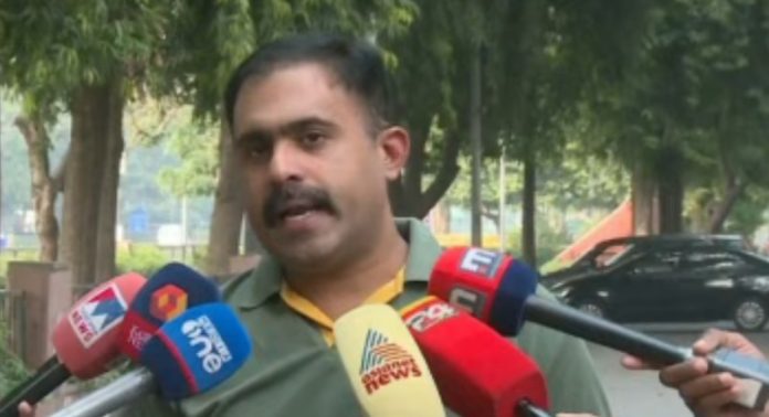 ‘പണി എടുക്കാതെ കൂടോത്രം ചെയ്താലൊന്നും പാർട്ടി ഉണ്ടാകില്ല ‘ ; രൂക്ഷവിമർശനവുമായി യൂത്ത് കോൺഗ്രസ് നേതാവ് ‘പണി എടുക്കാതെ കൂടോത്രം ചെയ്താലൊന്നും പാർട്ടി ഉണ്ടാകില്ല ‘ ; രൂക്ഷവിമർശനവുമായി യൂത്ത് കോൺഗ്രസ് നേതാവ്