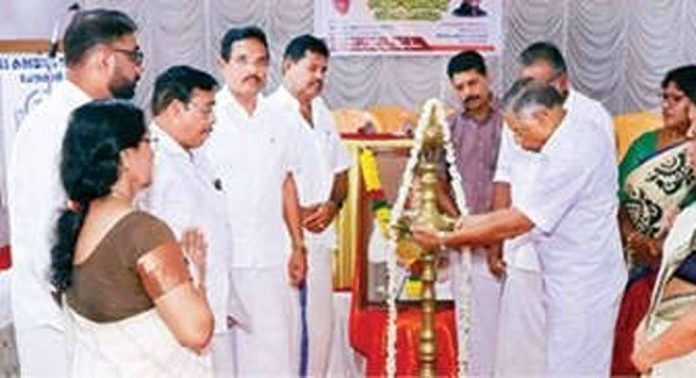 ചെറുകോൽ എൻ.എസ്.എസ്. കരയോഗം ഉന്നത വിജയം നേടിയ വിദ്യാര്ഥികളെ അനുമോദിച്ചു ചെറുകോൽ എൻ.എസ്.എസ്. കരയോഗം ഉന്നത വിജയം നേടിയ വിദ്യാര്ഥികളെ അനുമോദിച്ചു