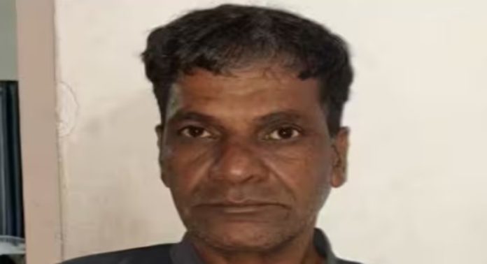 പൂട്ടിക്കിടക്കുന്ന വീടുകൾ അന്വേഷിച്ച് കണ്ടെത്തി ; 15 ലക്ഷം രൂപ കവര്ന്ന സംഭവത്തിൽ രണ്ടാമനും പിടിയില് പൂട്ടിക്കിടക്കുന്ന വീടുകൾ അന്വേഷിച്ച് കണ്ടെത്തി ; 15 ലക്ഷം രൂപ കവര്ന്ന സംഭവത്തിൽ രണ്ടാമനും പിടിയില്