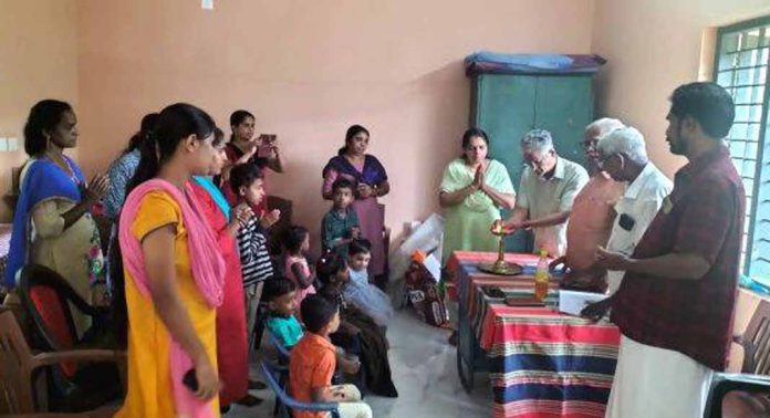 കുളത്തിനാൽ അങ്കണവാടിക്ക് അഭയം ഒരുക്കി മഹാത്മാ ജനസേവാ കേന്ദ്രം കുളത്തിനാൽ അങ്കണവാടിക്ക് അഭയം ഒരുക്കി മഹാത്മാ ജനസേവാ കേന്ദ്രം