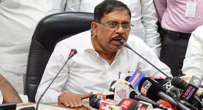 ‘അത് ആട്ടിറച്ചി തന്നെ, പരിശോധനാഫലം ലഭിച്ചു’ ; പട്ടിയിറച്ചി ആരോപണം തള്ളി കർണാടക ആഭ്യന്തര മന്ത്രി ‘അത് ആട്ടിറച്ചി തന്നെ, പരിശോധനാഫലം ലഭിച്ചു’ ; പട്ടിയിറച്ചി ആരോപണം തള്ളി കർണാടക ആഭ്യന്തര മന്ത്രി