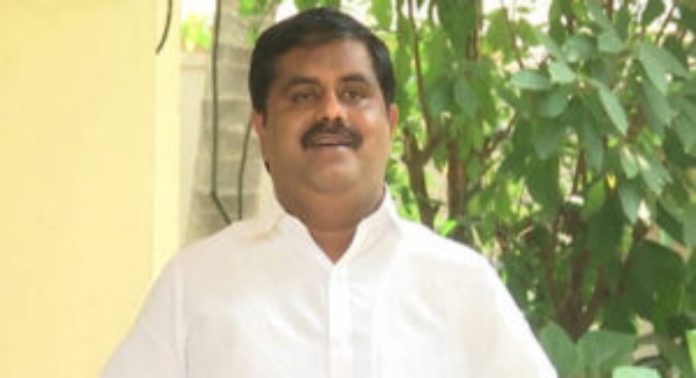 പി എസ് സി കോഴവിവാദത്തില് വിജിലൻസ് അന്വേഷണം വേണമെന്ന് കോൺഗ്രസ് ; നാളെ കോഴിക്കോട് കുറ്റവിചാരണ സദസ്സ് സംഘടിപ്പിക്കും പി എസ് സി കോഴവിവാദത്തില് വിജിലൻസ് അന്വേഷണം വേണമെന്ന് കോൺഗ്രസ് ; നാളെ കോഴിക്കോട് കുറ്റവിചാരണ സദസ്സ് സംഘടിപ്പിക്കും
