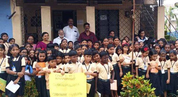 കാവുംഭാഗം ജനകീയ വായനശാല ലൈബ്രറിയിൽ പുസ്തക പ്രദർശനം നടത്തി കാവുംഭാഗം ജനകീയ വായനശാല ലൈബ്രറിയിൽ പുസ്തക പ്രദർശനം നടത്തി