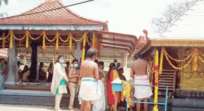 ബലിതർപ്പണത്തിന് വെട്ടൂർ മഹാവിഷ്ണുക്ഷേത്രം ഒരുങ്ങി ബലിതർപ്പണത്തിന് വെട്ടൂർ മഹാവിഷ്ണുക്ഷേത്രം ഒരുങ്ങി